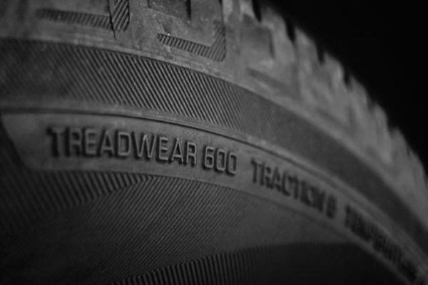 Що таке treadwear?